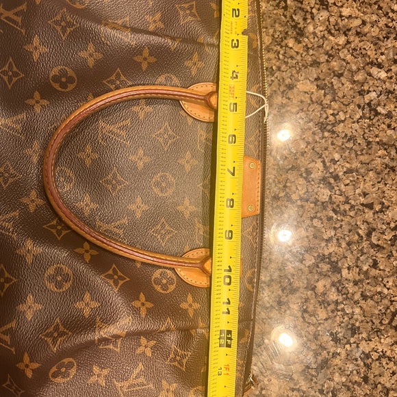 Louis Vuitton Turenne MM - Picture 14 of 16